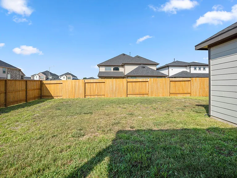 28458 Hazel Trl — Photo 46