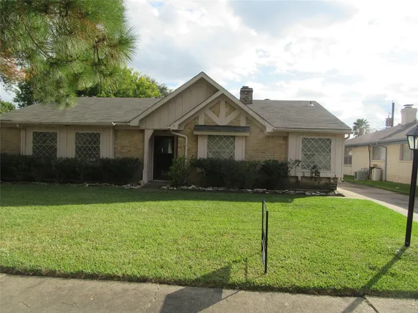 12215 Pompano Ln, Houston, TX 77072