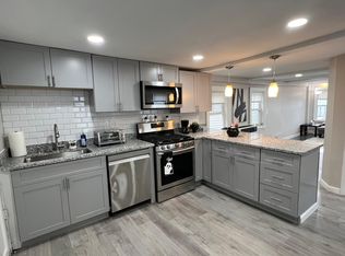 14 Lathrop St #2, Salem, MA 01970