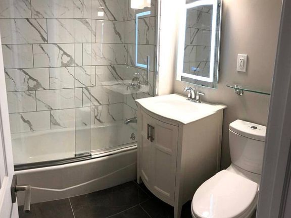 5th image of 18821 118th Ave #1B
