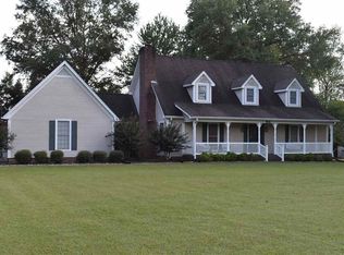 914 Pipkin Rd, Jackson, TN 38305