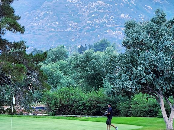 Enjoy golf right out your back door.