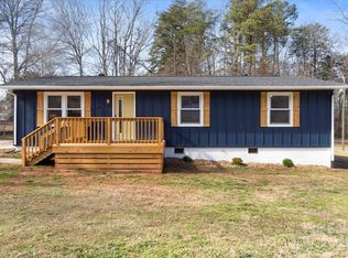126 Terrace Dr, Bessemer City, NC 28016