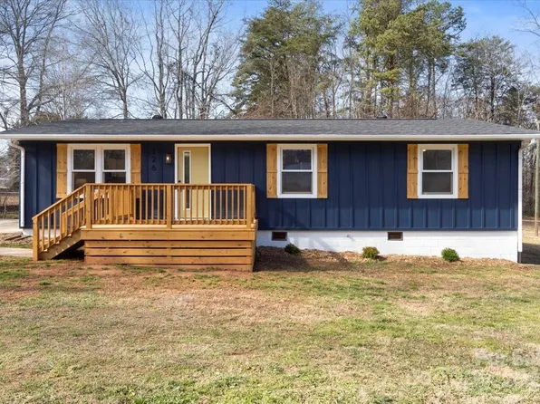 126 Terrace Dr, Bessemer City, NC 28016