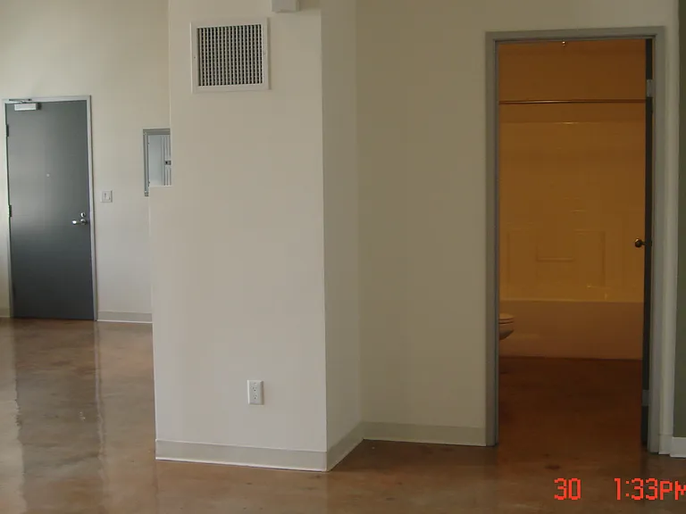 The Reserve Lofts — Photo 23