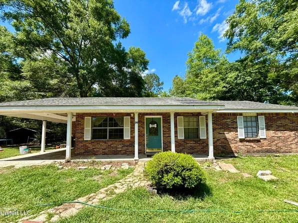 34 Justin Rd, Carriere, MS 39426