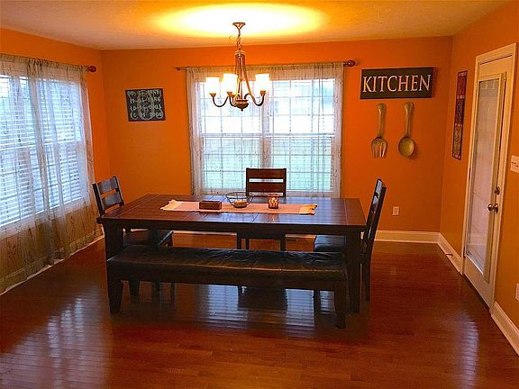 3rd image of 2639 Wild Horse Ct