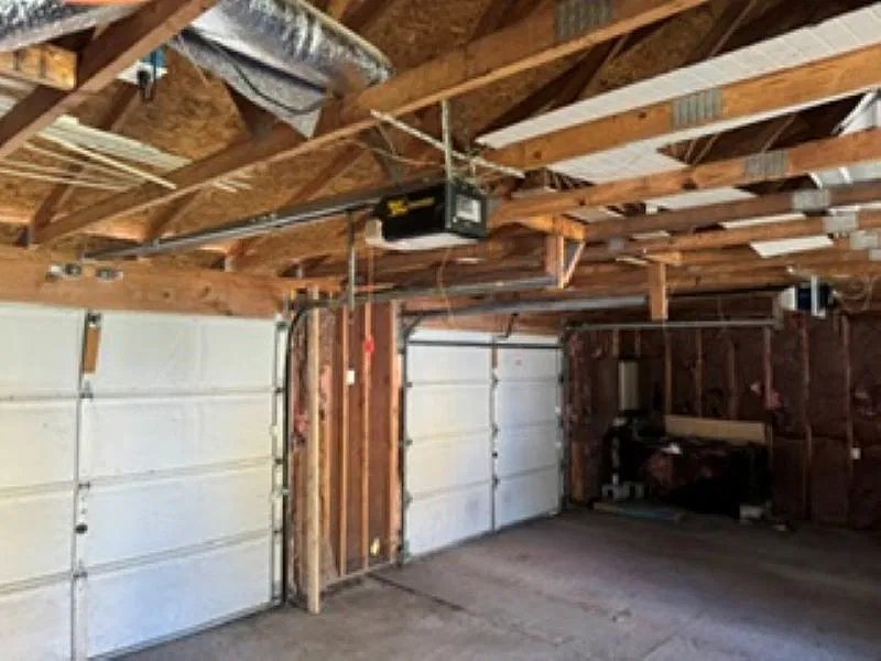 3 bed, 1456 sqft, $1,500 — Photo 2