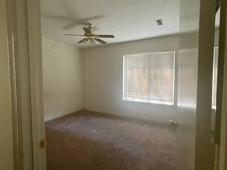 15 Davenport Ct — Photo 12