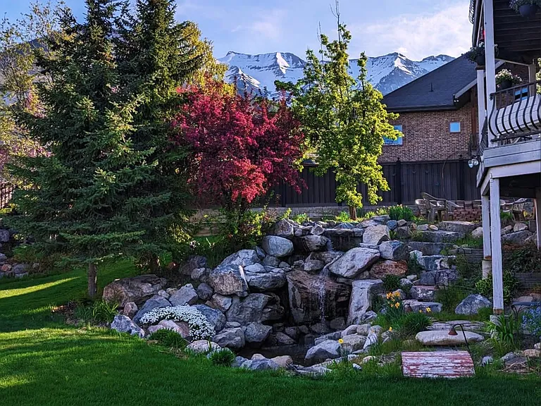 1435 E Canberra Dr — Photo 33