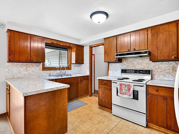 4th image of 1280 Frances Way