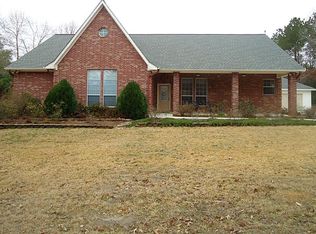 15529 China Grove Ln, Willis, TX 77378
