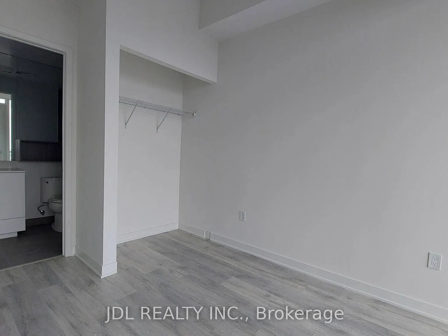 2 bed, $2,400 — Photo 3