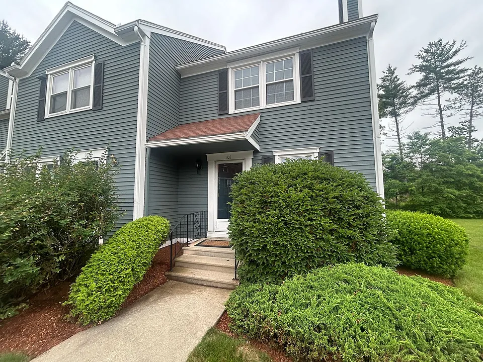 101 Cadogan Way