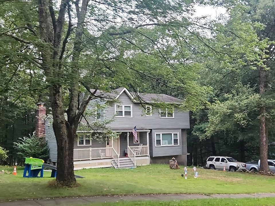 1st image of 60 Ann Rd