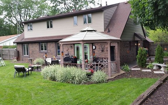 3rd image of 520 N Tana Ln