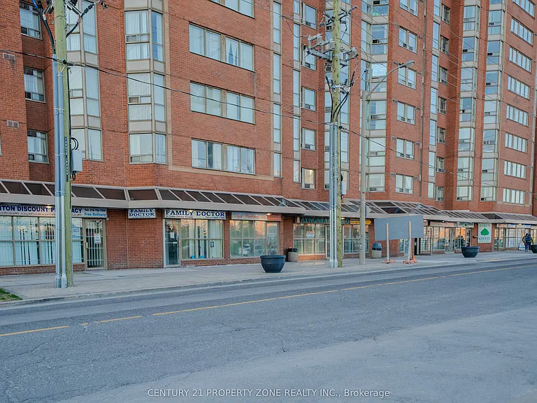 2466 Eglinton Ave E #Penthouse 03 — Photo 7