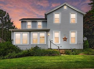 517 W Racine St, Jefferson, WI 53549