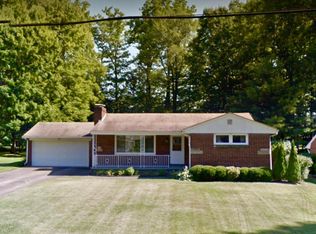 159 Island Dr, Poland, OH