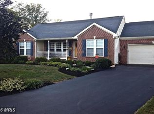 36 Skyline Ct, Keedysville, MD 21756