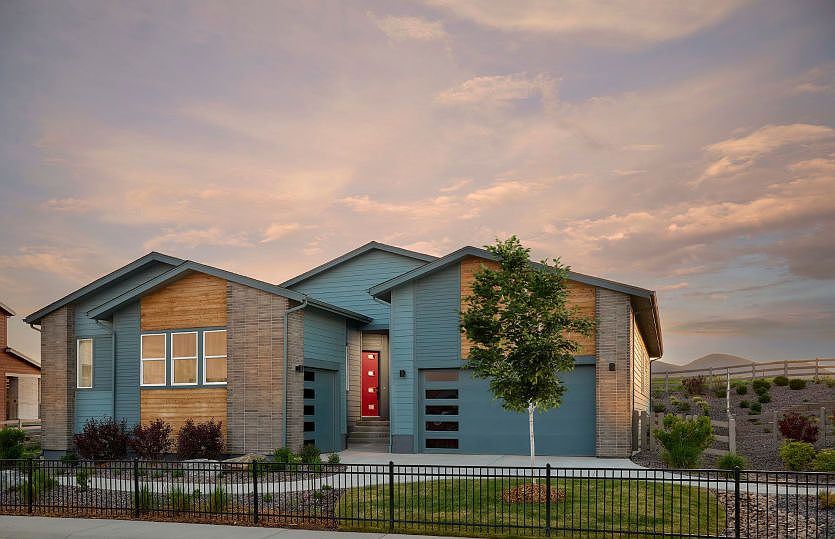 Take a virtual tour of the Cesena home design now