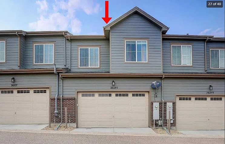 Attached 2 car garage