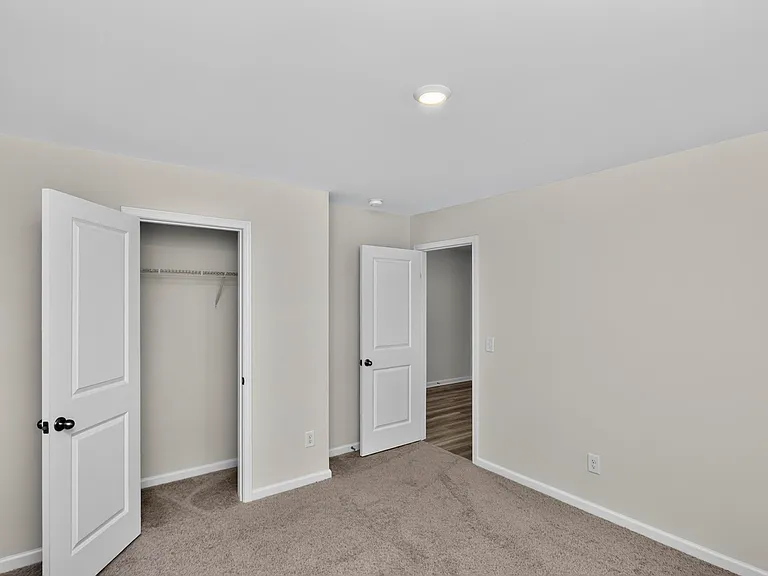 620 Cedar Brook Dr — Photo 4