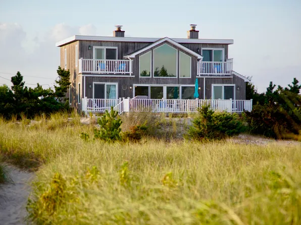 431 Dune Rd, Westhampton Beach, NY 11978