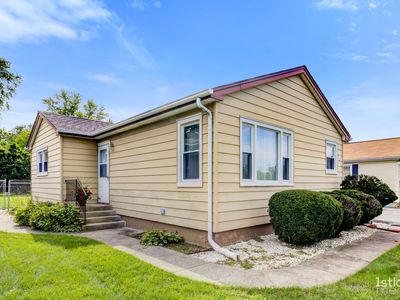 654 W Belden Ave, Elmhurst, IL, 60126