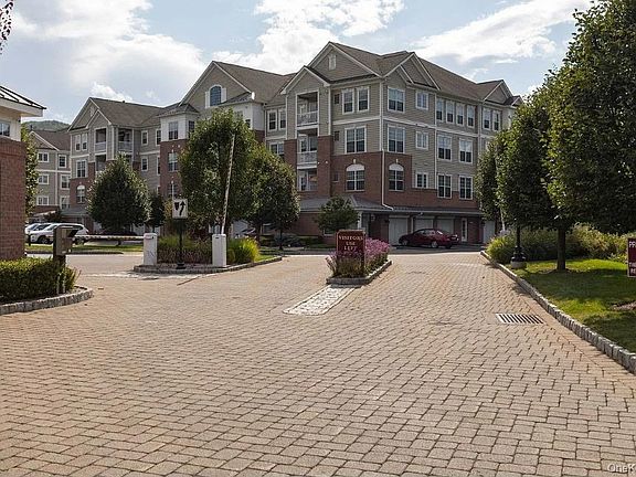 4th image of 145 Regency Drive