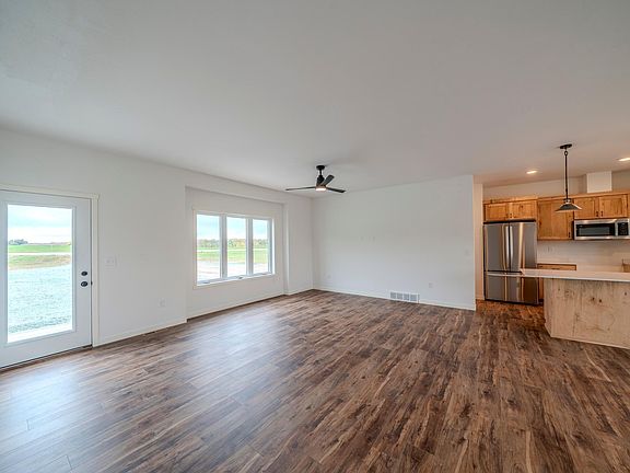3rd image of 37713 470th St