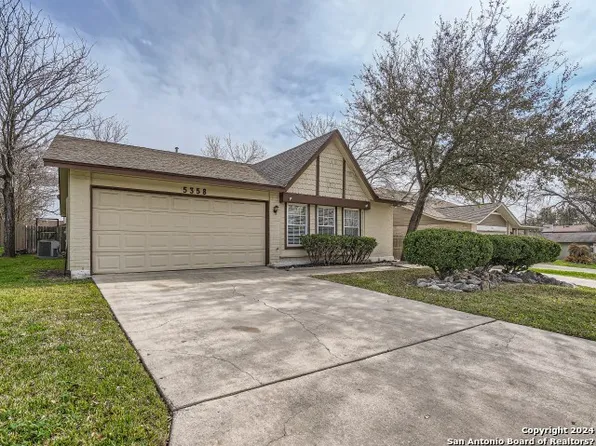 5358 Maple Vista, San Antonio, TX 78247