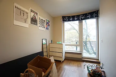 Rented by Rennit Inc.