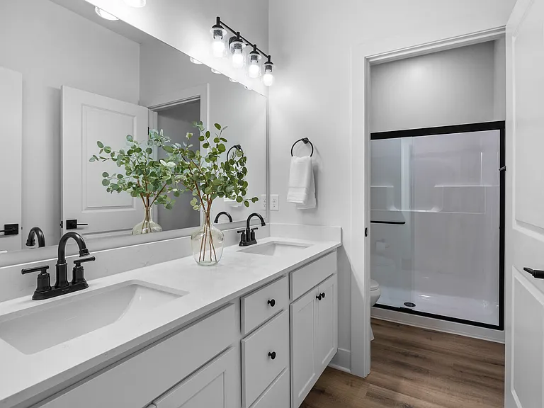 Second full bathroom (3-bedroom floorplan)