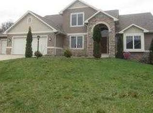 50816 Cobus Ridge Ln, Granger, IN 46530