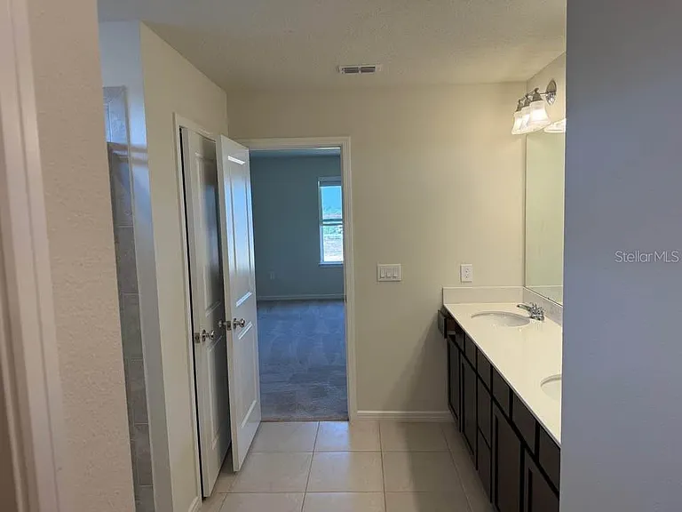 1963 Enchanting Ct — Photo 8