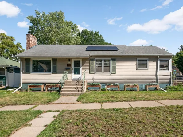 684 Bidwell St, Saint Paul, MN 55107