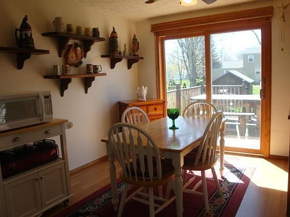3rd image of 73 Lakeland Pl