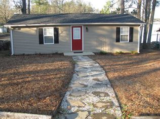121 Ramsey Dr, Ninety Six, SC 29666