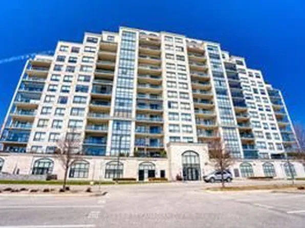 240 Villagewalk Blvd #812, London, ON N6G 0P6
