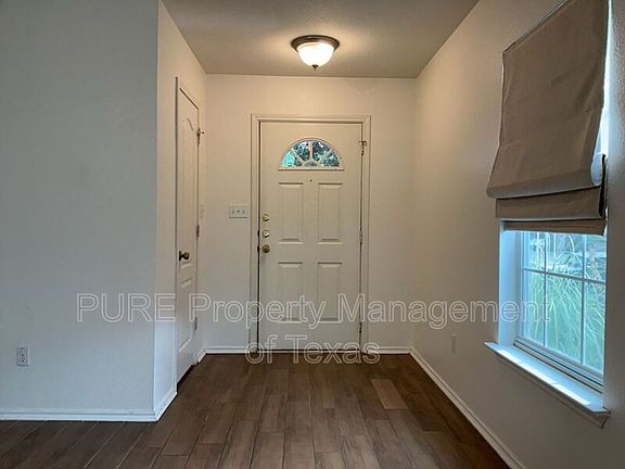 2nd image of 1716 Amistad Way