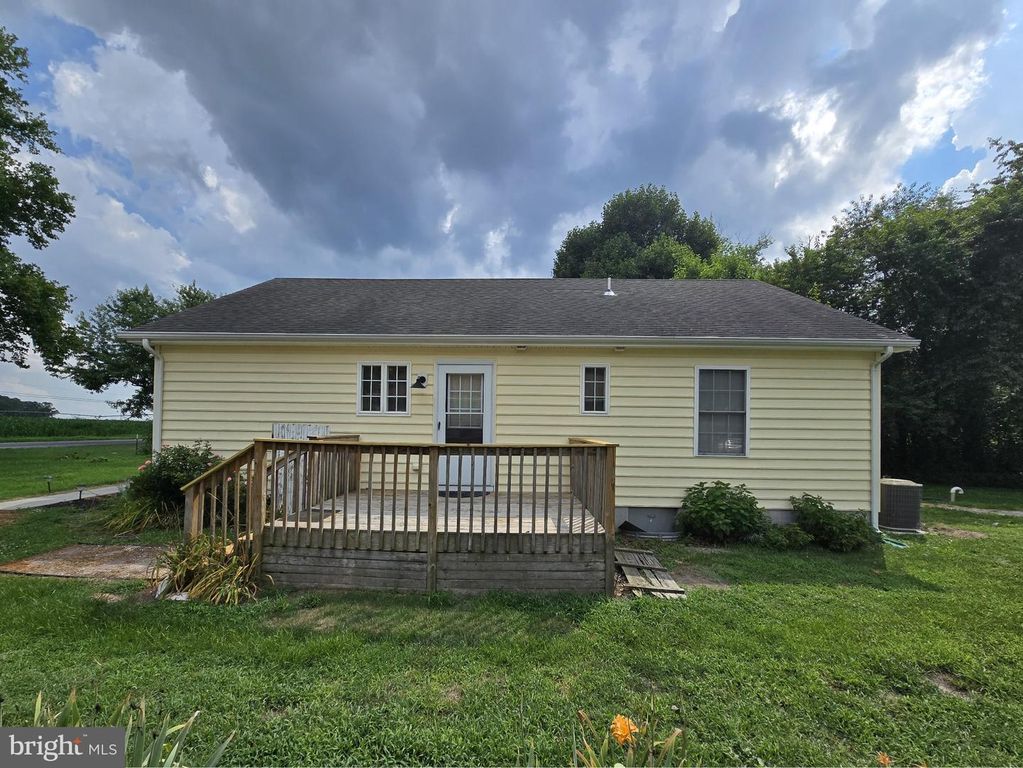 8981 Sharptown Rd, Laurel, DE - View 3