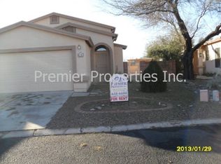 156 E Camino De Diana, Green Valley, AZ 85614