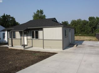 1550 NE Morris St, Roseburg, OR