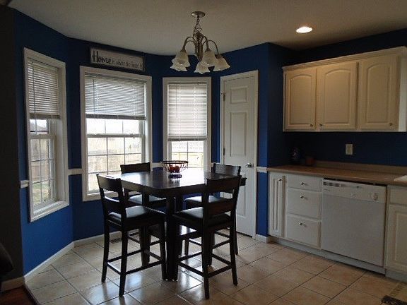 5th image of 4583 Ashwood Dr