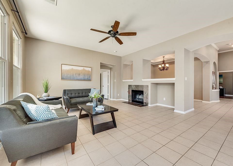 1st image of 7301 Summer Glen Dr