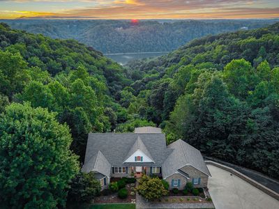 120 Sunset Point, Sparta, TN, 38583