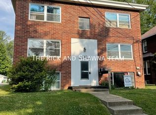 115 Hillcrest Ave NW APT 1, North Canton, OH 44720