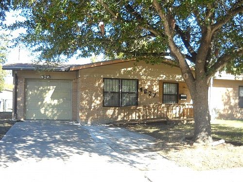2nd image of 4627 Creekmoor Dr