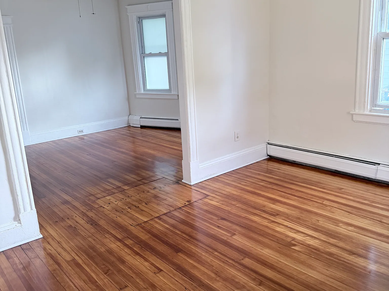 3 bed, $2,100 — Photo 3